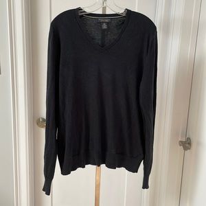 V Neck Banana Republic silk/cotton/cashmere sweater Sz L